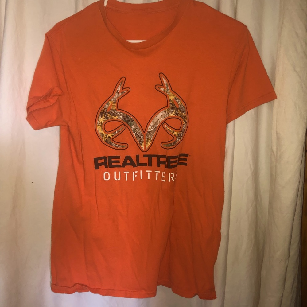 Realtree outfitters shirt